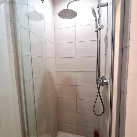 Avec Terrasse Lejlighed *