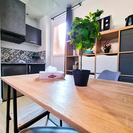 Avec Terrasse Elbeuf