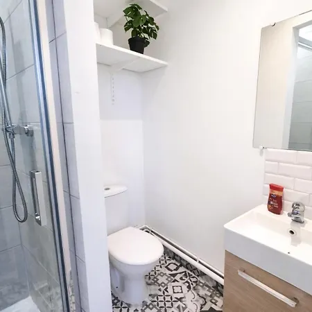 Avec Terrasse דירה אלבוף